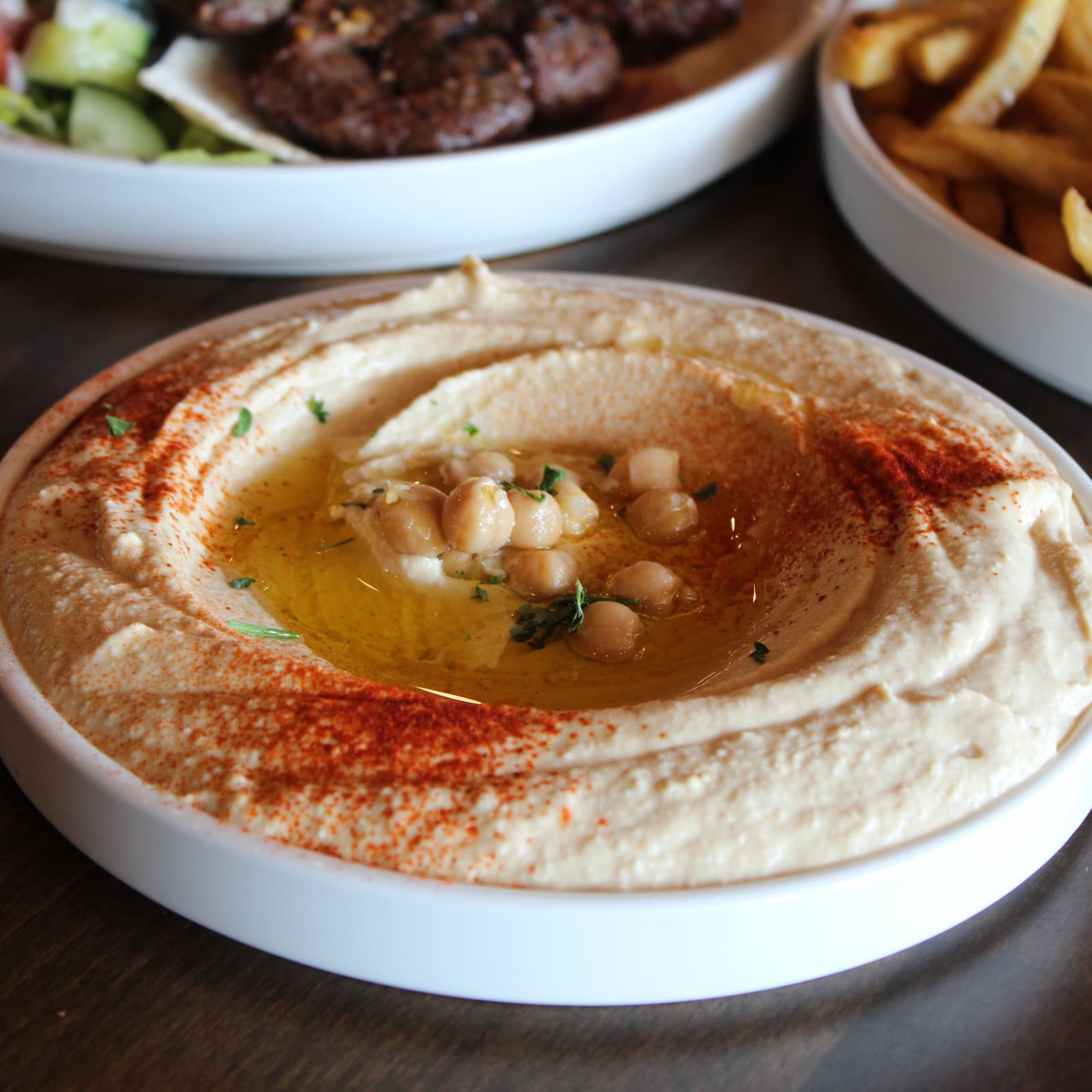 HUMMUS